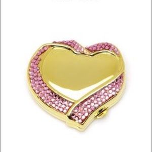 Estée Lauder Pink Ribbon Compact